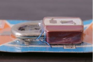 アンティーク雑貨　未開封　MOLA　昭和レトロなパドロックキー(南京錠)(1)