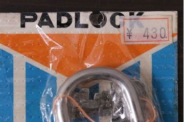 アンティーク雑貨　未開封　MOLA　昭和レトロなパドロックキー(南京錠)(2)