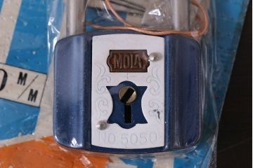 アンティーク雑貨　未開封　MOLA　昭和レトロなパドロックキー(南京錠)(2)