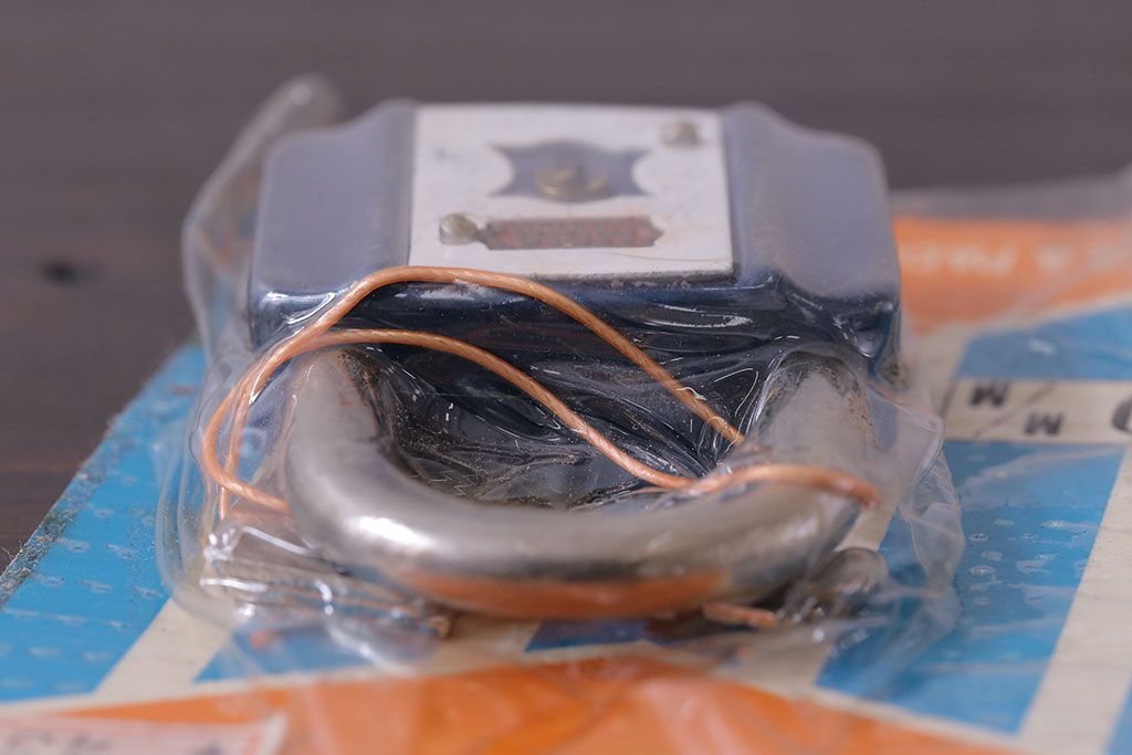 アンティーク雑貨　未開封　MOLA　昭和レトロなパドロックキー(南京錠)(2)