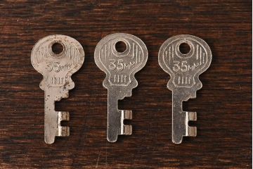 アンティーク雑貨　SKS　昭和レトロなパドロックキー(南京錠)