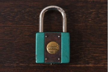 アンティーク雑貨　SPORTS　昭和レトロなパドロックキー(南京錠)