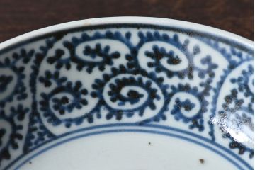 アンティーク雑貨　江戸期　古伊万里　染付蛸唐草　なます皿(和食器)(1)