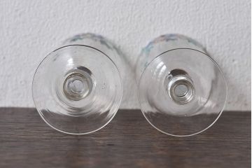 アンティーク雑貨　大正期　エナメル絵付け　リキュールグラス(酒器、ガラス盃)2個セット