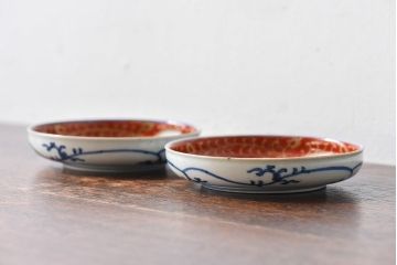 アンティーク雑貨　江戸期　古伊万里　赤絵染付小皿(和食器)2枚セット(1)