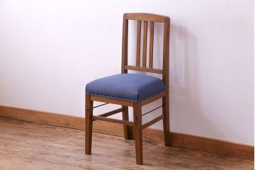 アンティーク家具　和製アンティーク　落ち着きのある色味のナラ材のチェア(椅子、ダイニングチェア)(1)