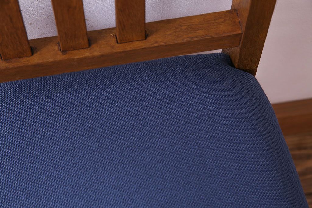 アンティーク家具　和製アンティーク　落ち着きのある色味のナラ材のチェア(椅子、ダイニングチェア)(1)