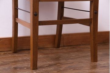 アンティーク家具　和製アンティーク　落ち着きのある色味のナラ材のチェア(椅子、ダイニングチェア)(1)