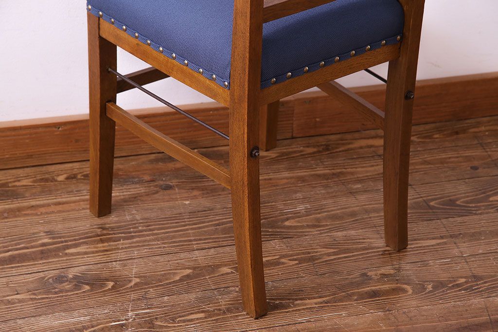 アンティーク家具　和製アンティーク　落ち着きのある色味のナラ材のチェア(椅子、ダイニングチェア)(1)