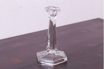 アンティーク雑貨　イギリスビンテージ　ガラス製　シンプルな六角型キャンドルスタンド(ろうそく立て)