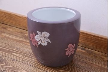 アンティーク雑貨　ノリタケ・則武(日陶)　減紫色　上品な花柄が魅力の火鉢(手あぶり、鉢カバー、傘立て)