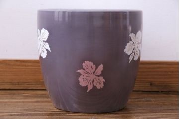 アンティーク雑貨　ノリタケ・則武(日陶)　減紫色　上品な花柄が魅力の火鉢(手あぶり、鉢カバー、傘立て)