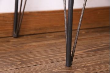 アンティーク家具　和製アンティーク　古材の質感が味わい深い鉄脚のローテーブル(作業台、アイアンテーブル)(1)