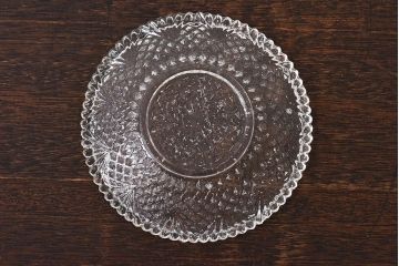 アンティーク雑貨　プレスガラス　昭和レトロ　アンティークの小皿(レース皿)3枚セット