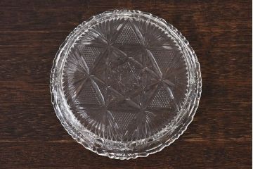 アンティーク雑貨　プレスガラス　昭和レトロ　アンティークの小皿　2枚セット