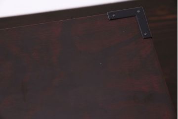 仙台箪笥　渡辺家具店　金具と漆塗りが見事な小引き出し(チェスト)