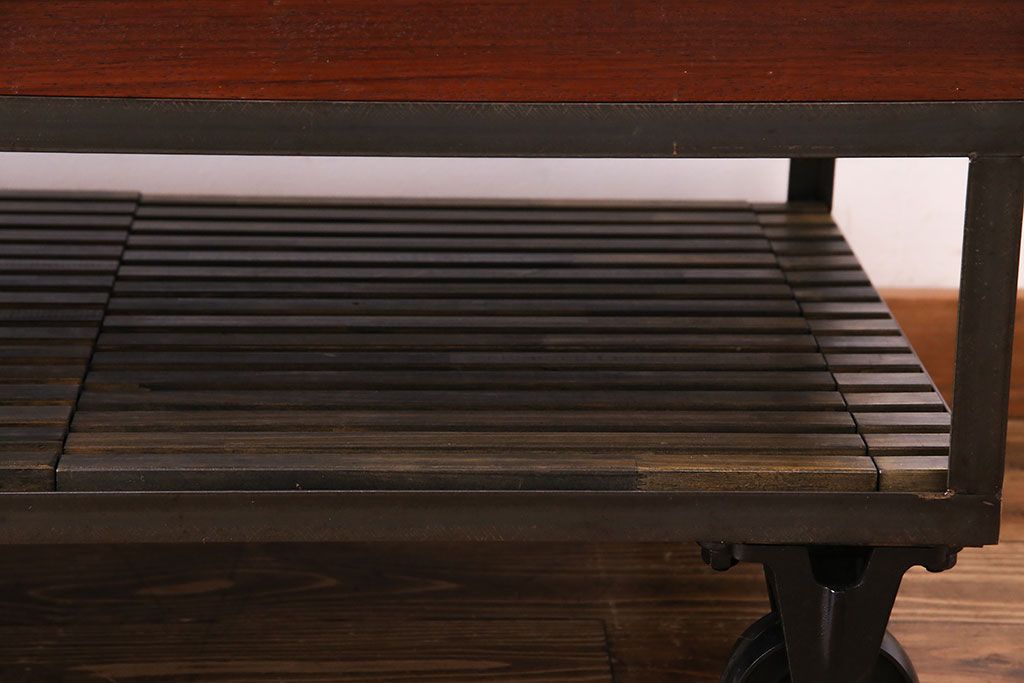 中古　大人な魅力のインダストリアル系トロッコテーブル(センターテーブル、ローテーブル)