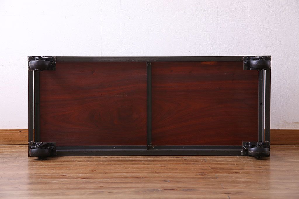 中古　大人な魅力のインダストリアル系トロッコテーブル(センターテーブル、ローテーブル)