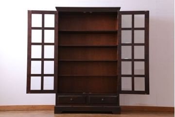 中古　美品　北海道民芸家具　落ち着いた色味のブックケース(本箱、収納棚、戸棚)(定価41万円)(2)