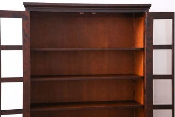 中古　美品　北海道民芸家具　落ち着いた色味のブックケース(本箱、収納棚、戸棚)(定価41万円)(2)