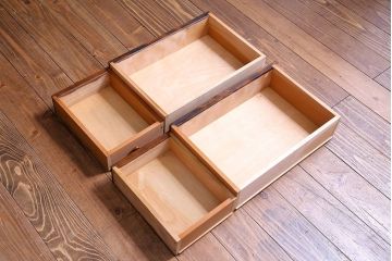 ビンテージ　民芸家具　木のぬくもりを感じる小引き出し(ドロワー)