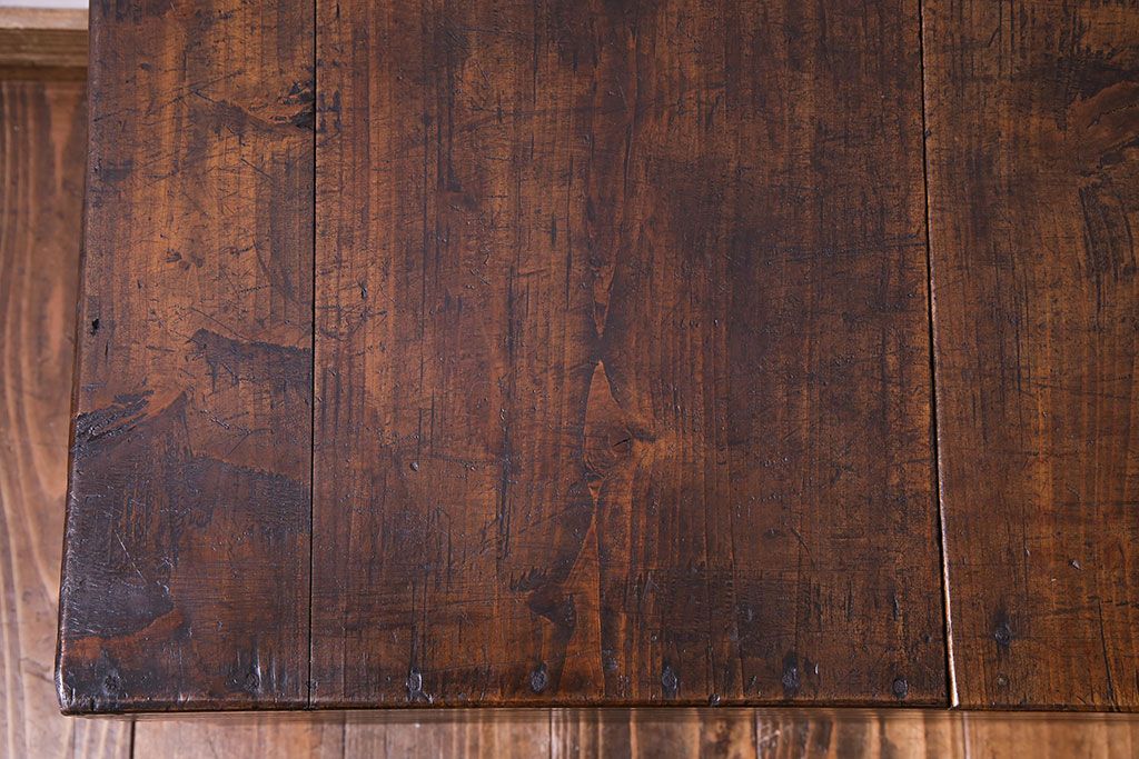 アンティーク雑貨　大正〜昭和初期　松材　落ち着いた色合いのシンプルな木箱(収納ケース、道具箱、ブランケットボックス)