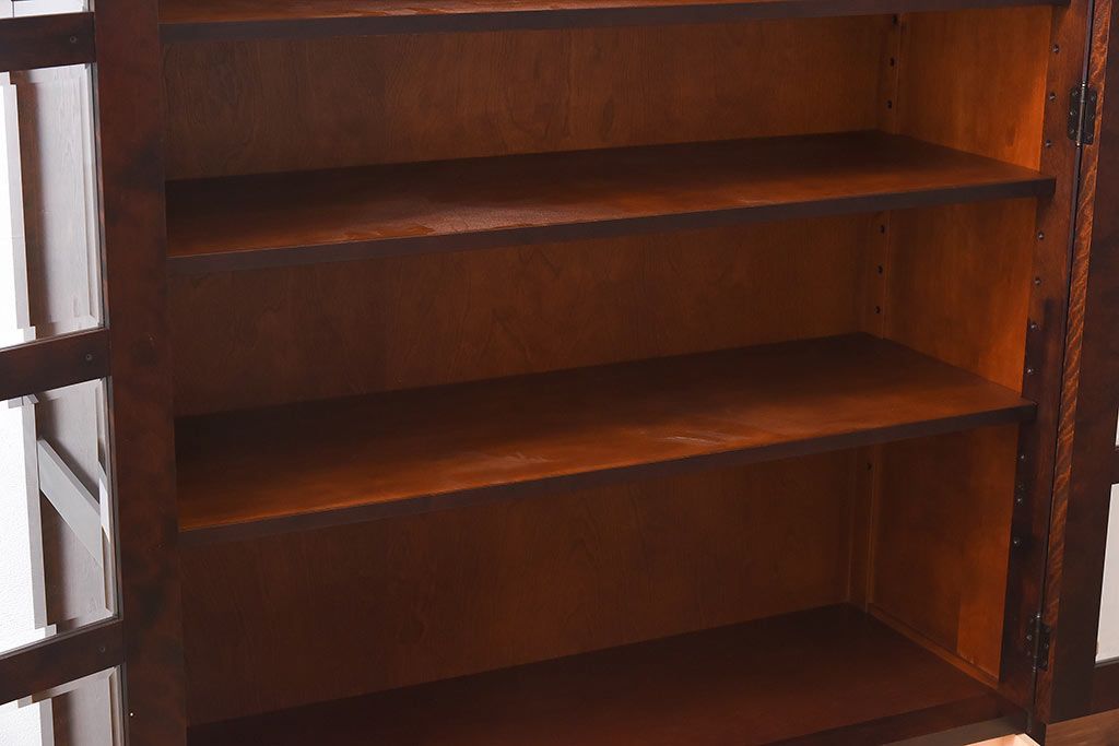中古　北海道民芸家具　落ち着いた色味のブックケース(本箱、収納棚、戸棚)(定価41万円)(3)