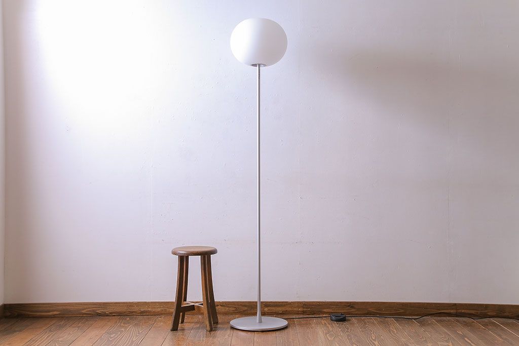 00'S フランス製 陶器のフロアスタンド「Glob」 00'S フランス製 陶器のフロアスタンド「Glob」