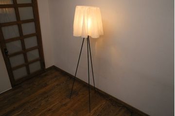 中古　イタリア　FLOS(フロス)　ROSY ANGELIS(ロジーアンジェリス) フロアスタンド(スタンドライト)