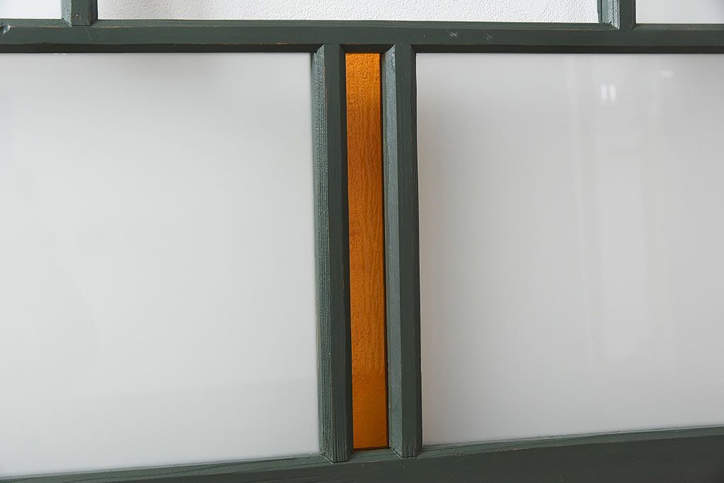 ペイント家具　色ガラス入り　レトロなカラーがおしゃれなガラス戸1枚(引き戸、建具)