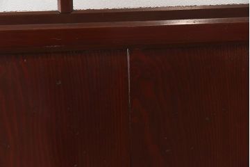 和製アンティーク　栗材使用　漆塗り　深みのある色合いが魅力のガラス帯戸(引き戸、建具)