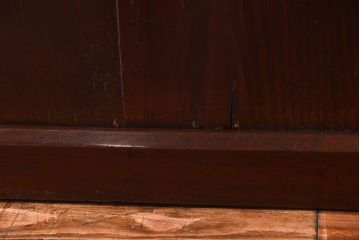 和製アンティーク　栗材使用　漆塗り　深みのある色合いが魅力のガラス帯戸(引き戸、建具)