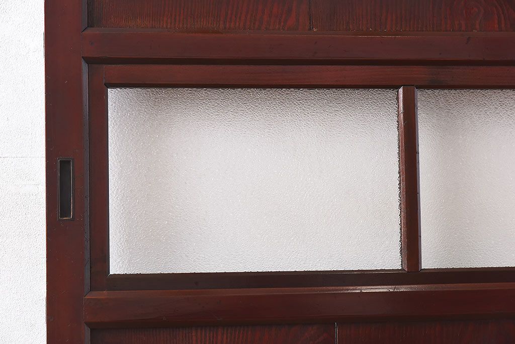 和製アンティーク　栗材使用　漆塗り　深みのある色合いが魅力のガラス帯戸(引き戸、建具)