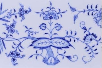 アンティーク雑貨　未使用 MEISSEN(マイセン)「ブルーオニオン」シリーズ　角プレート(パーティートレイ)