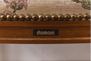 中古極美品　カリモク　domani(ドマーニ)　QUEENS　LIFE(クイーンズライフ)　気品溢れるチェア(ダイニングチェア)(定価約12万円)(1)