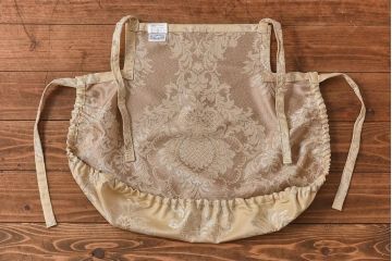 中古極美品　カリモク　domani(ドマーニ)　QUEENS　LIFE(クイーンズライフ)　気品溢れるチェア(ダイニングチェア)(定価約12万円)(2)