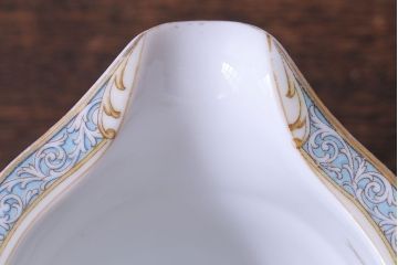 アンティーク雑貨　中古　ノリタケ(Noritake)　上品な花柄のミルクピッチャー(クリーマー、ミルクポット)