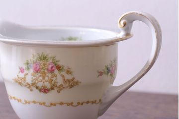 アンティーク雑貨　中古　ノリタケ(Noritake)　上品な花柄のミルクピッチャー(クリーマー、ミルクポット)