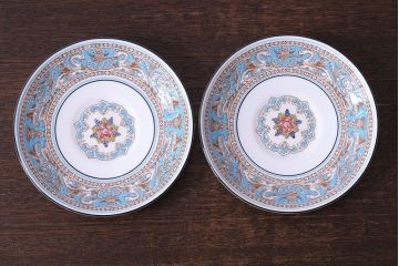 アンティーク雑貨　【T様ご成約】中古　イギリスWedgwood(ウェッジウッド)　FLORENTINE(フロレンティーン)　ターコイズ　カップ&ソーサー2客セット