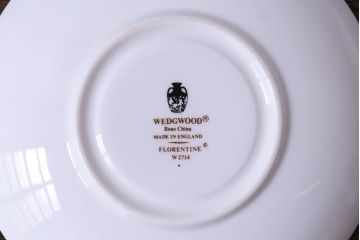 アンティーク雑貨　【T様ご成約】中古　イギリスWedgwood(ウェッジウッド)　FLORENTINE(フロレンティーン)　ターコイズ　カップ&ソーサー2客セット
