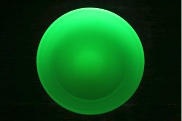 アンティーク雑貨　丸みを帯びた可愛らしいウランガラスの氷コップ(脚付きカップ、グラス、パフェグラス)(2)