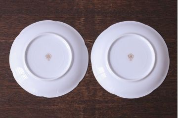 アンティーク雑貨　中古　大倉陶園　金彩　小さなバラ柄の小皿2枚セット(洋食器)
