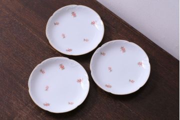 アンティーク雑貨　中古　大倉陶園　金彩　小さなバラ柄の小皿3枚セット(洋食器)