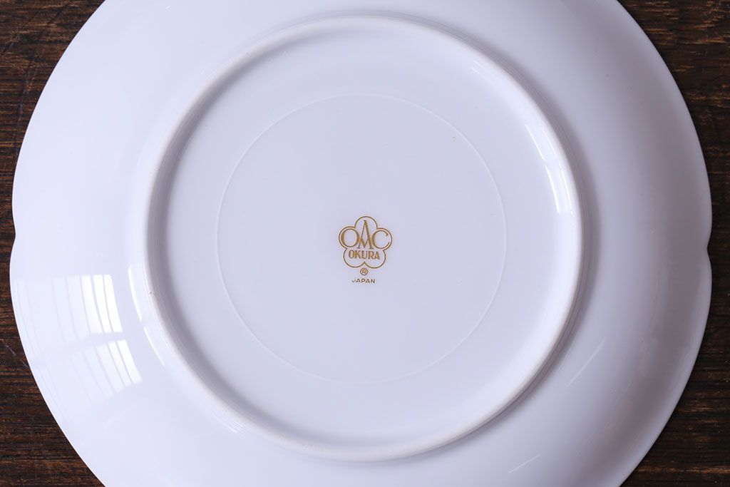 アンティーク雑貨　中古　大倉陶園　金彩　小さなバラ柄の小皿3枚セット(洋食器)