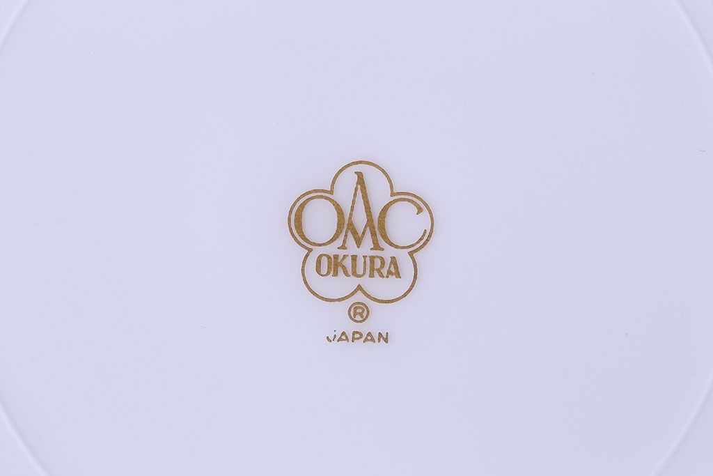 アンティーク雑貨　中古　大倉陶園　金彩　小さなバラ柄の小皿3枚セット(洋食器)