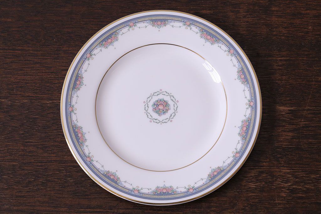 アンティーク雑貨　ROYAL DOULTON(ロイヤルドルトン) SALISBURY(ソールズベリー)　プレート(平皿、洋食器)2枚セット