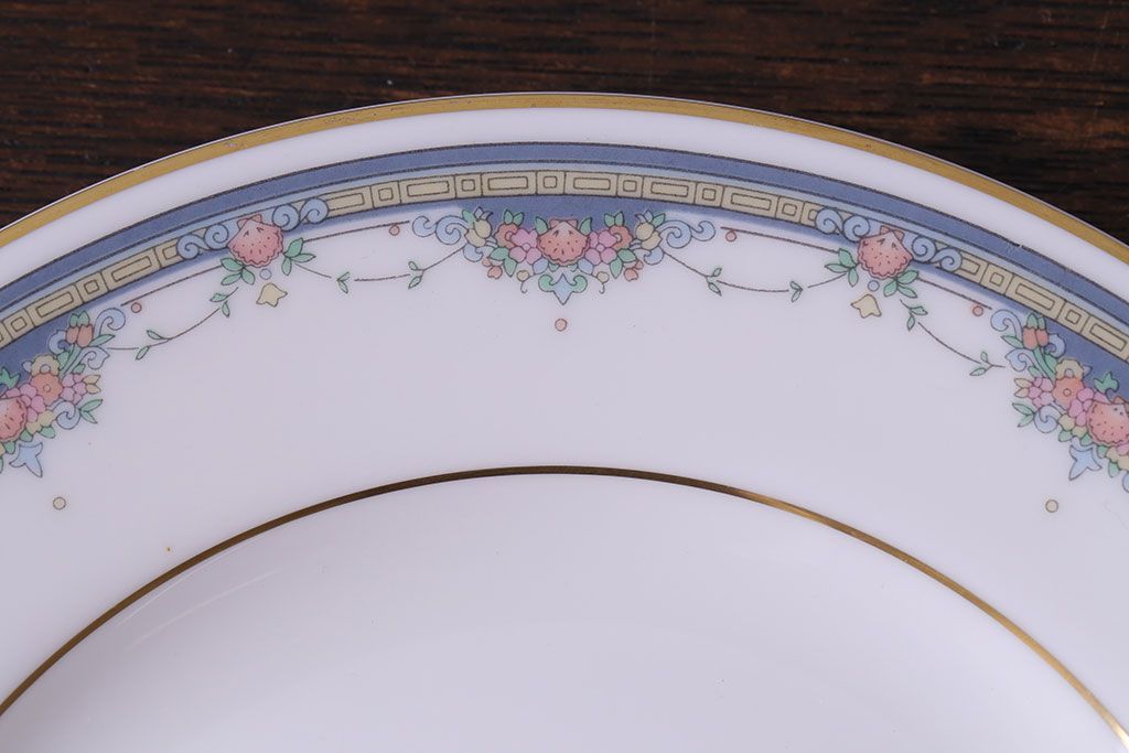 アンティーク雑貨　ROYAL DOULTON(ロイヤルドルトン) SALISBURY(ソールズベリー)　プレート(平皿、洋食器)2枚セット