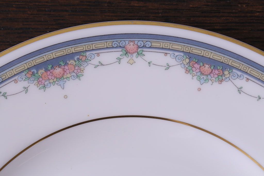 アンティーク雑貨　ROYAL DOULTON(ロイヤルドルトン) SALISBURY(ソールズベリー)　プレート(平皿、洋食器)2枚セット