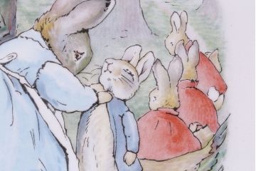 アンティーク雑貨　中古　イギリス Wedgwood(ウェッジウッド)　ピーターラビット　ディナープレート・デザートプレート(洋食器)2枚セット(1)