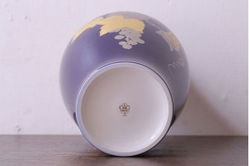 アンティーク雑貨　中古美品　大倉陶園　瑠璃(ルリ)金蝕葡萄　気品漂う花瓶(箱付き)